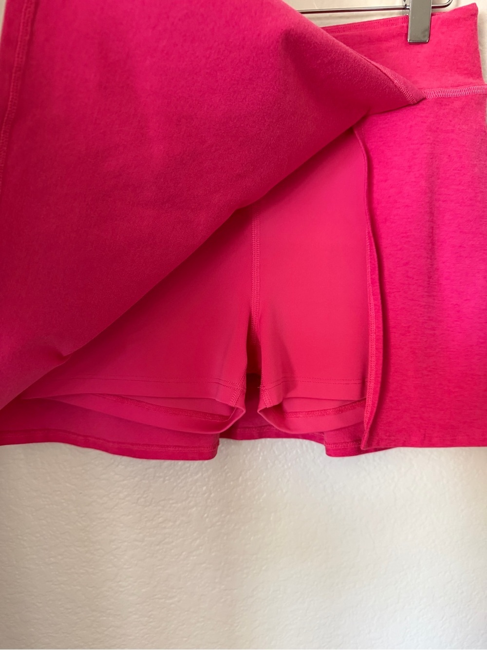 Beyond Yoga Women's Pink Skort - Picture 4 of 7